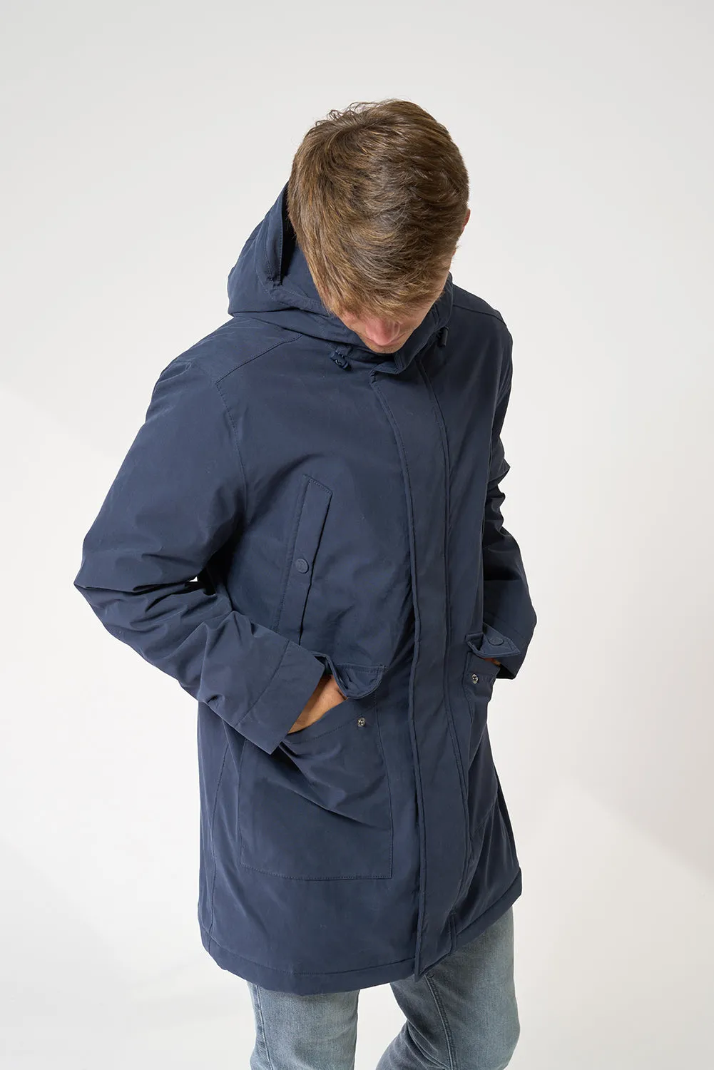 Abrigo de hombre impermeable con borreguito interior