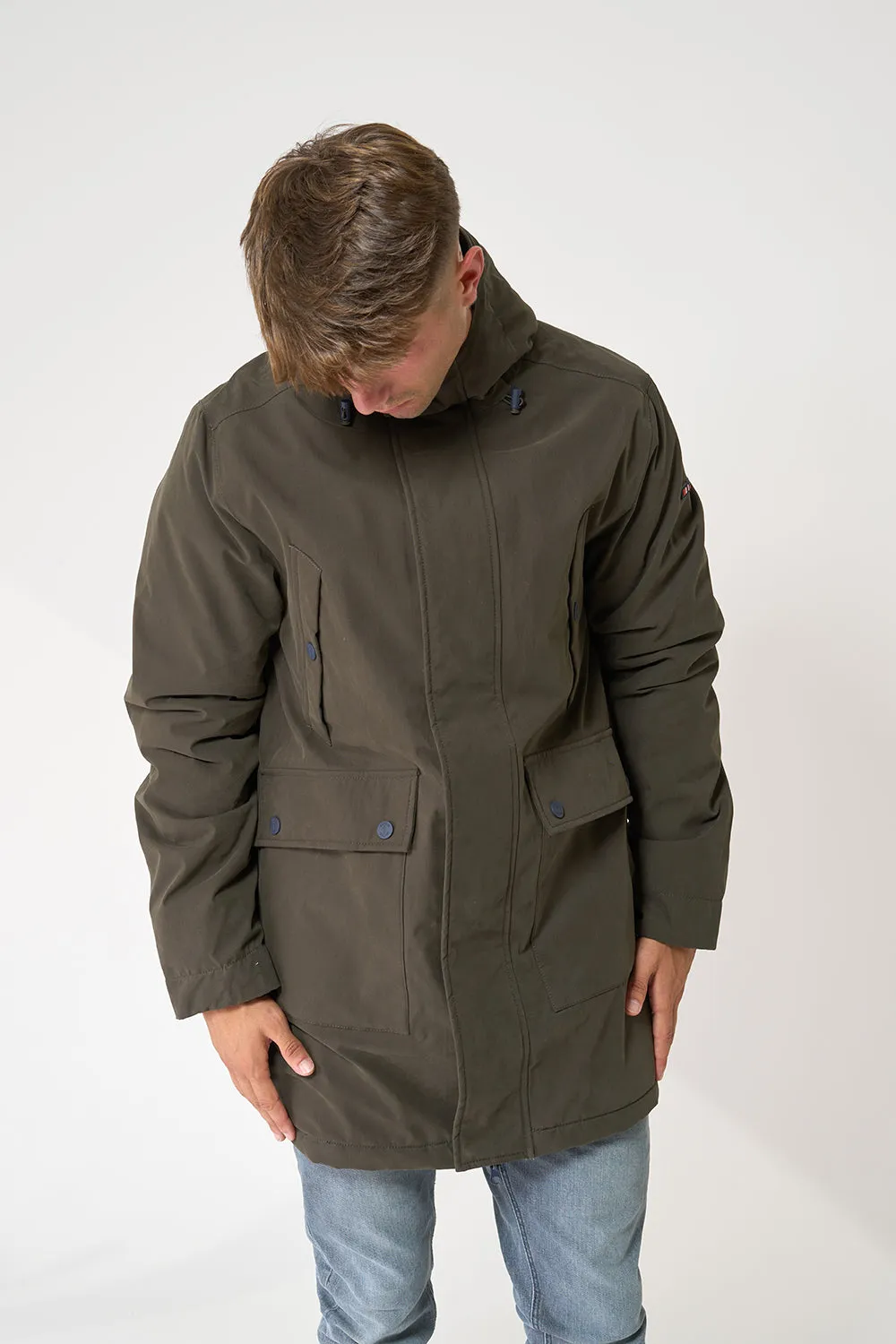 Abrigo de hombre impermeable con borreguito interior