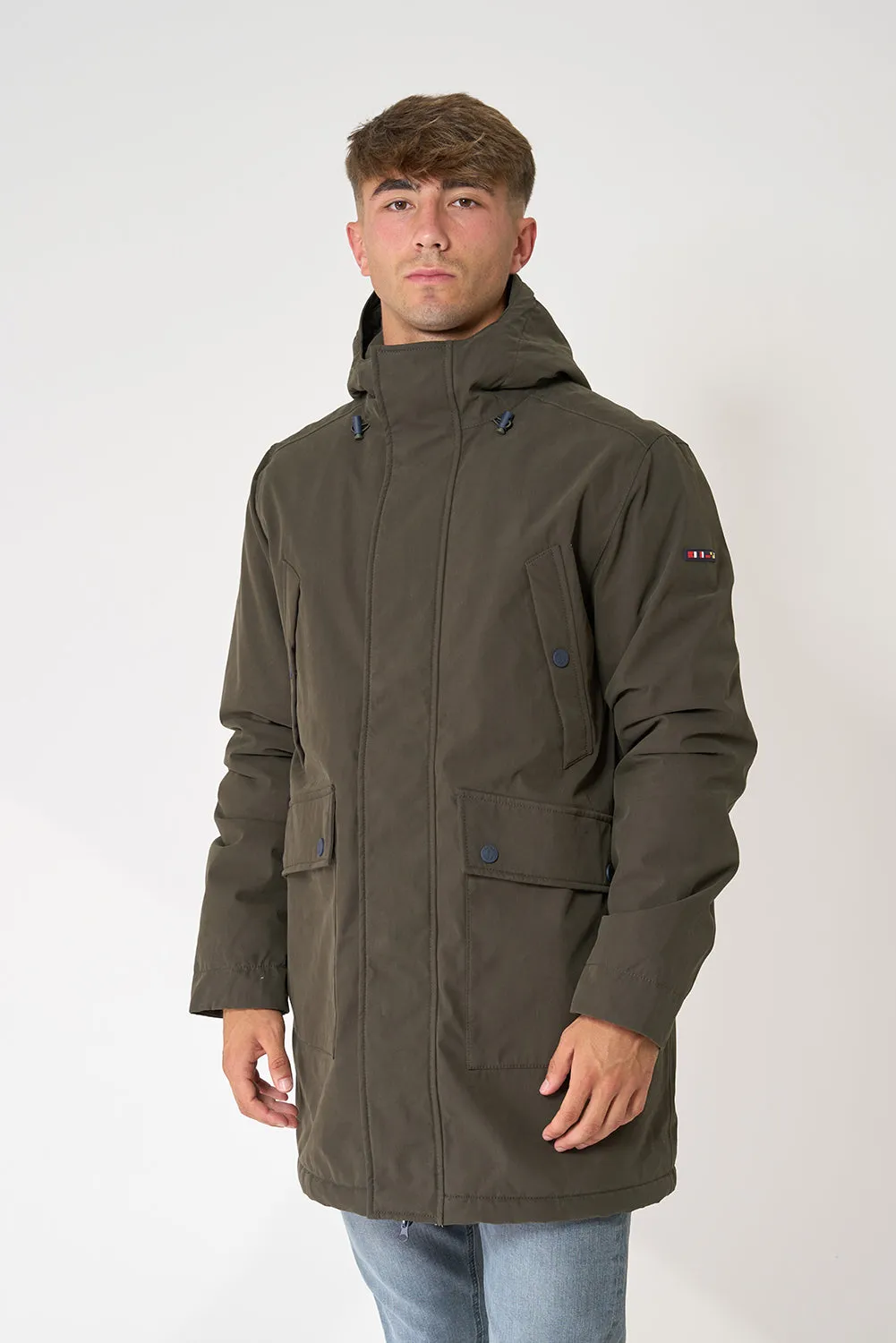 Abrigo de hombre impermeable con borreguito interior