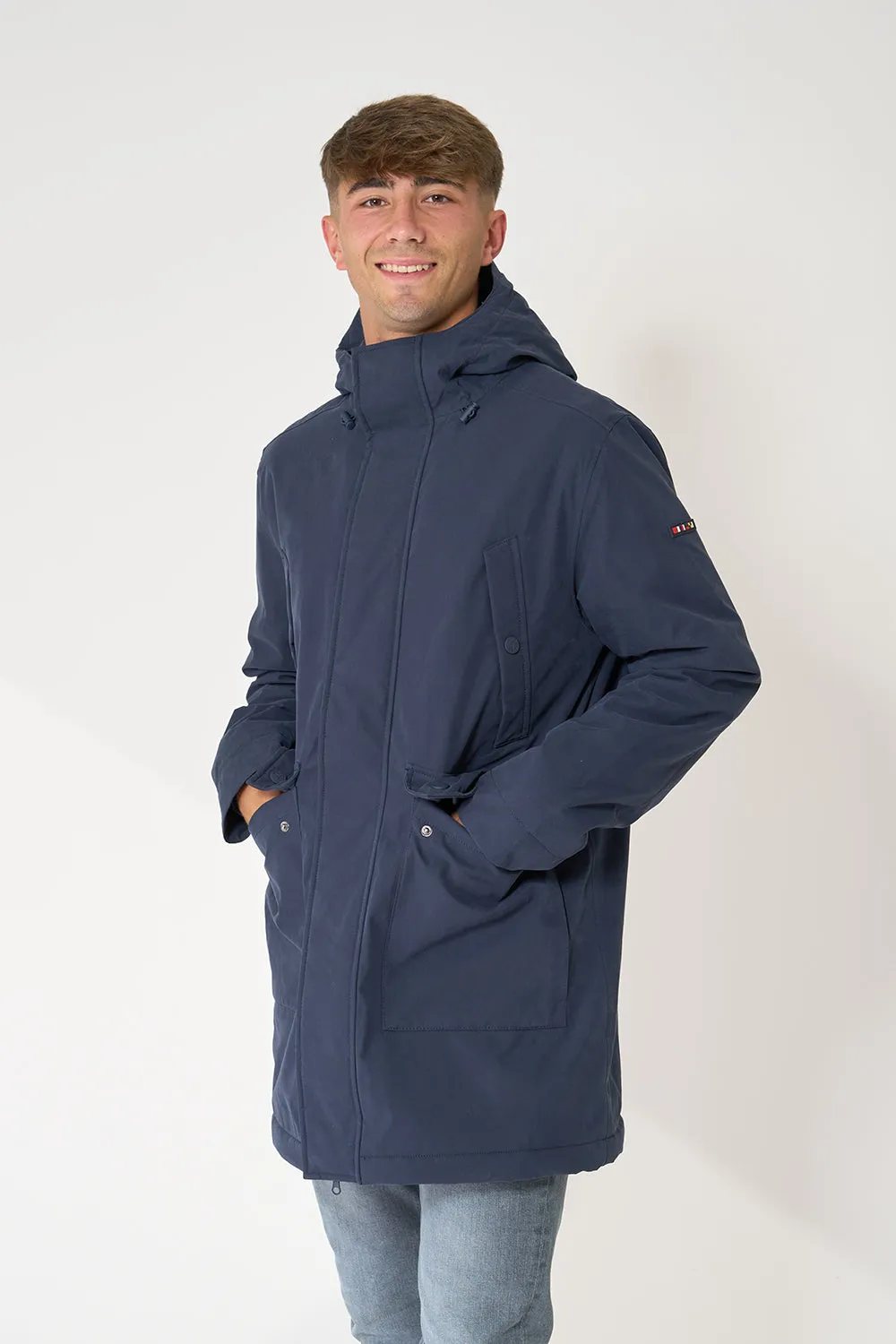 Abrigo de hombre impermeable con borreguito interior